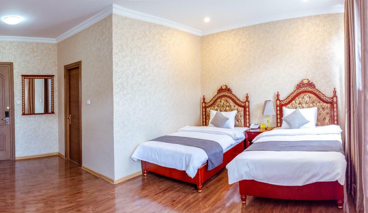 Dormitory Hualing Tbilisi Exterior photo