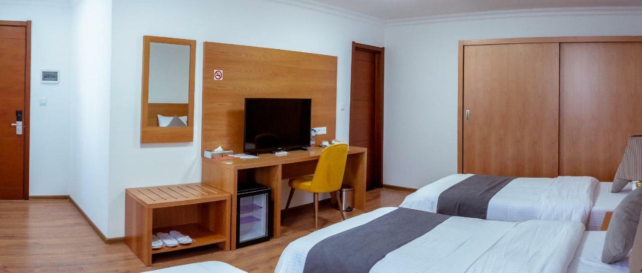 Dormitory Hualing Tbilisi Exterior photo