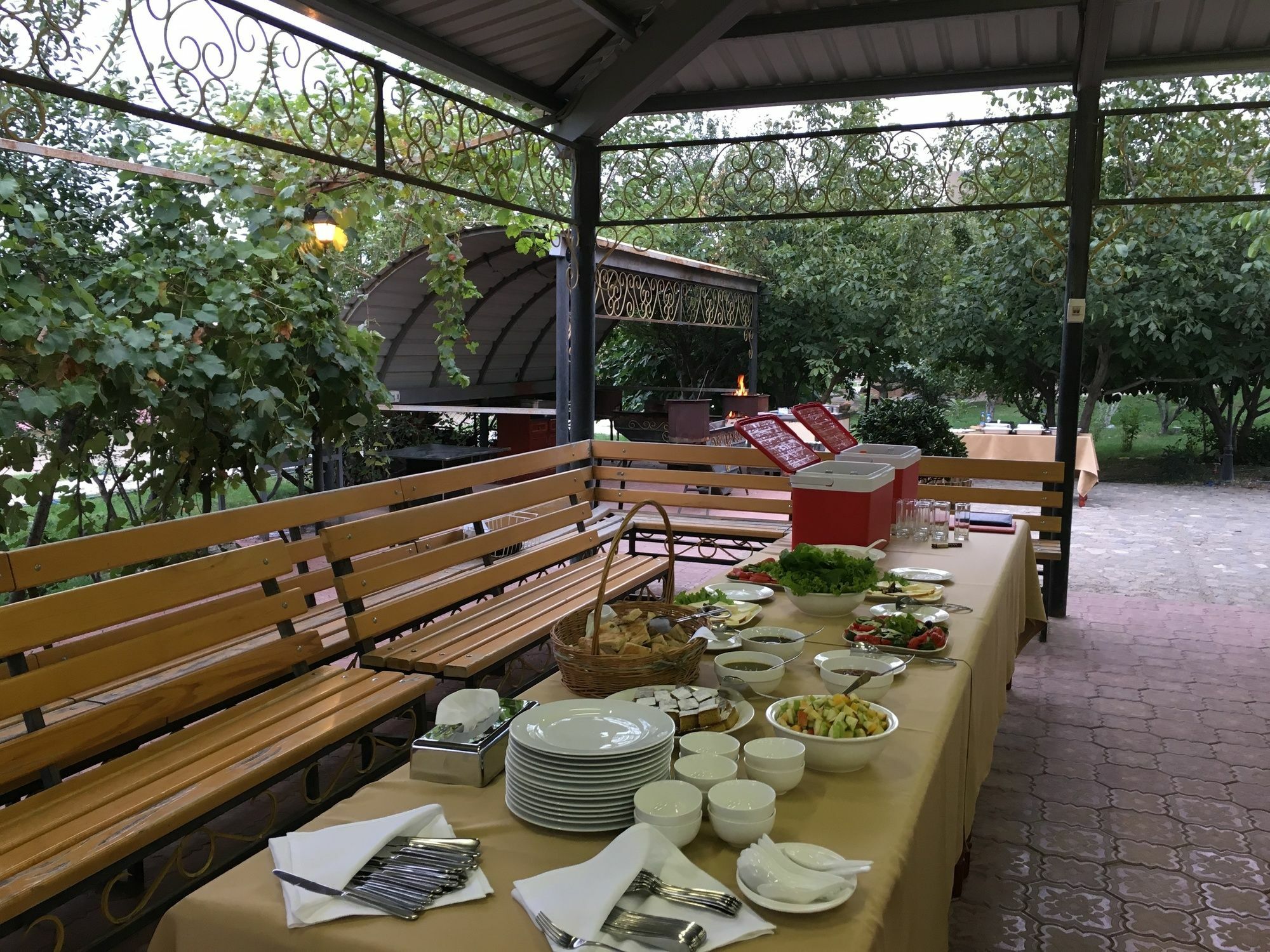 Dormitory Hualing Tbilisi Exterior photo